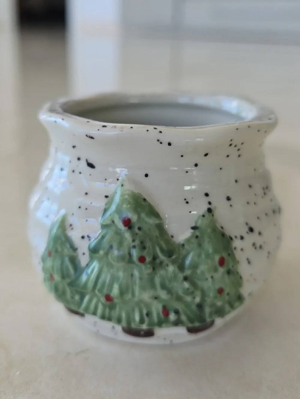 Speckled White Ceramic Candle Jar with Green Tree Accent